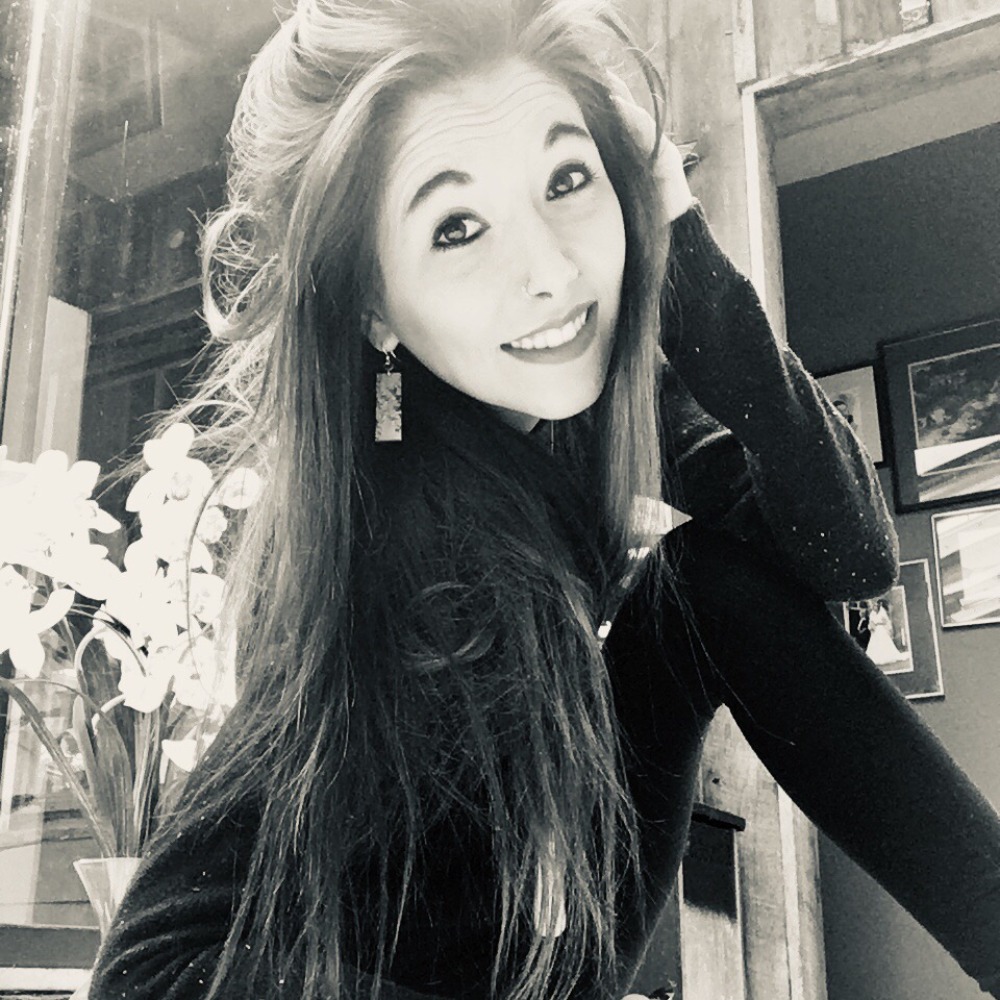 Meet your Posher, Stephanie